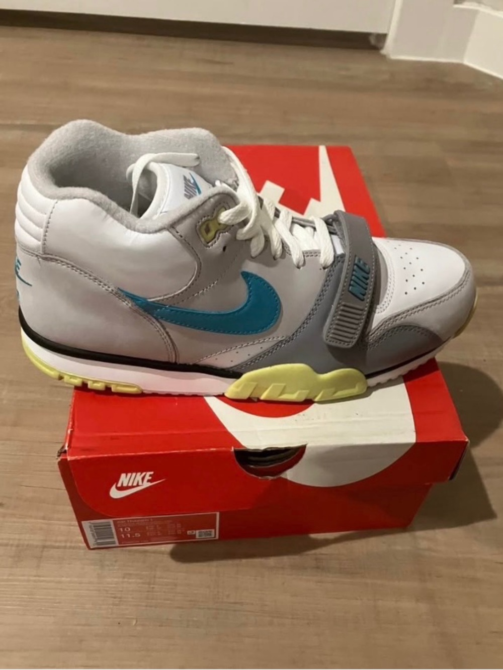 Nike Air